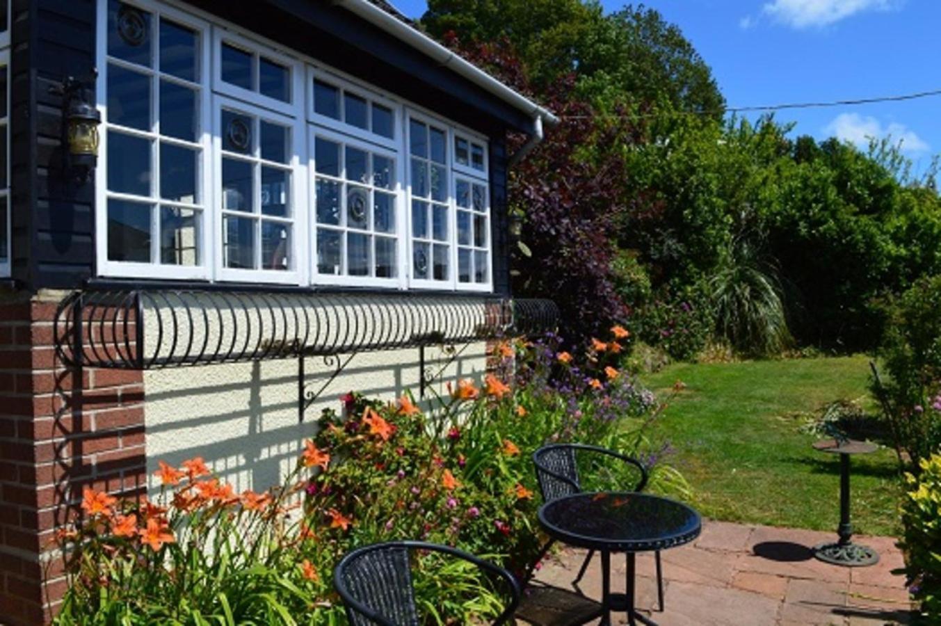 Burleigh House , A Cosy Retreat In Agatha Christie'S Hometown Торкі Екстер'єр фото